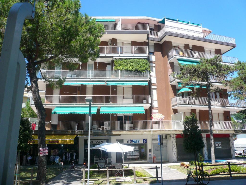 Residence Oceanico Lignano Sabbiadoro Ngoại thất bức ảnh